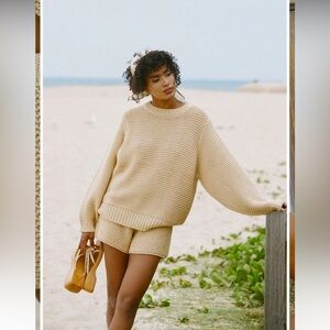 Sabo skirt✨set✨Noelle tan knit size small